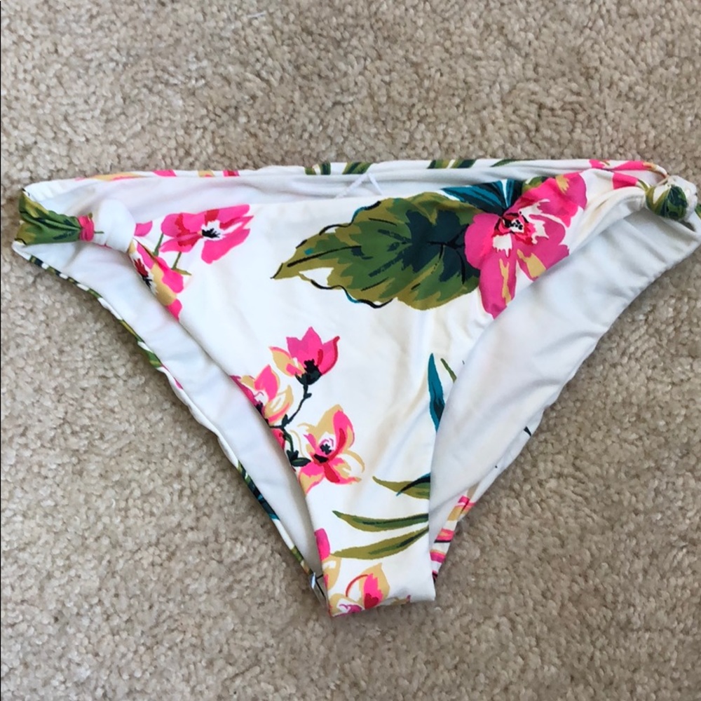 NWT Billabong bikini bottom